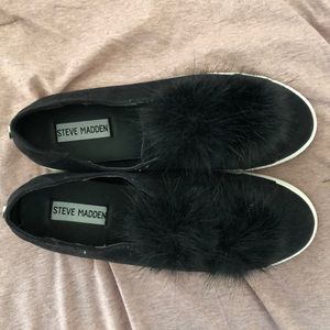 Steve Madden slip ons